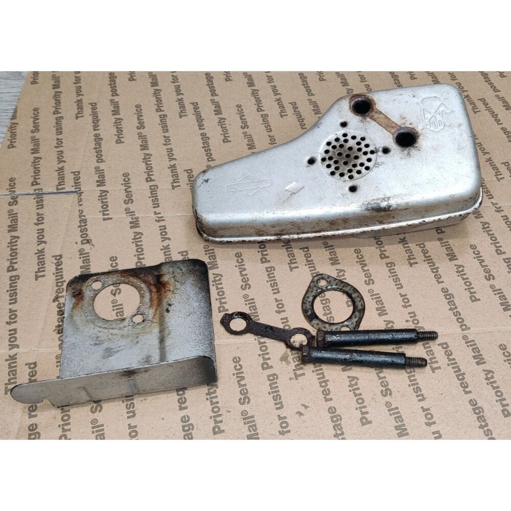 Briggs & Stratton 625e Series Muffler Bolts Bracket 190cc Engine Murray Mower